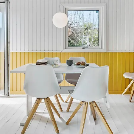 Atemberaubendes Haus Mit 2 Ferienhaus *