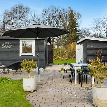 Atemberaubendes Haus Mit 2 Ferienhaus *