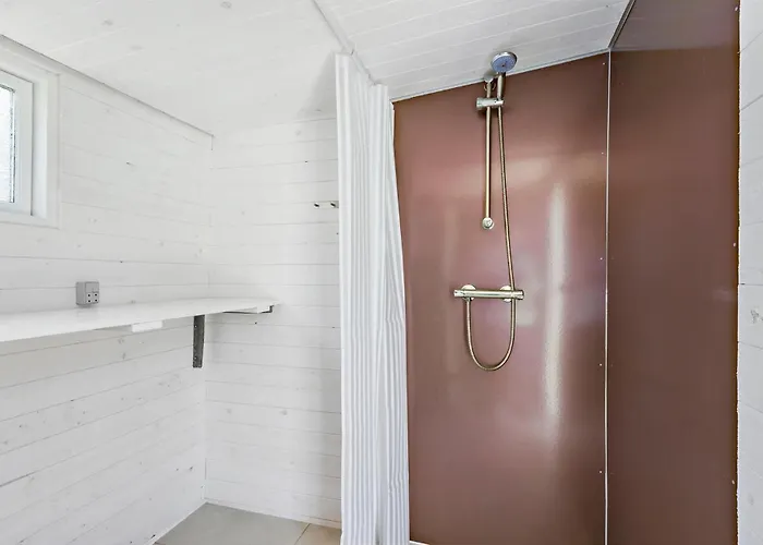 Nyaraló 2 Bedroom Stunning In *